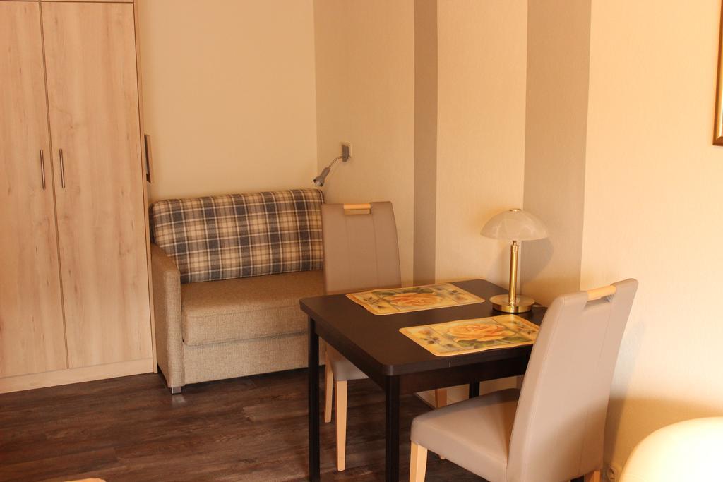 Jahnkes Gasthaus-Pension Garni Todesfelde Extérieur photo